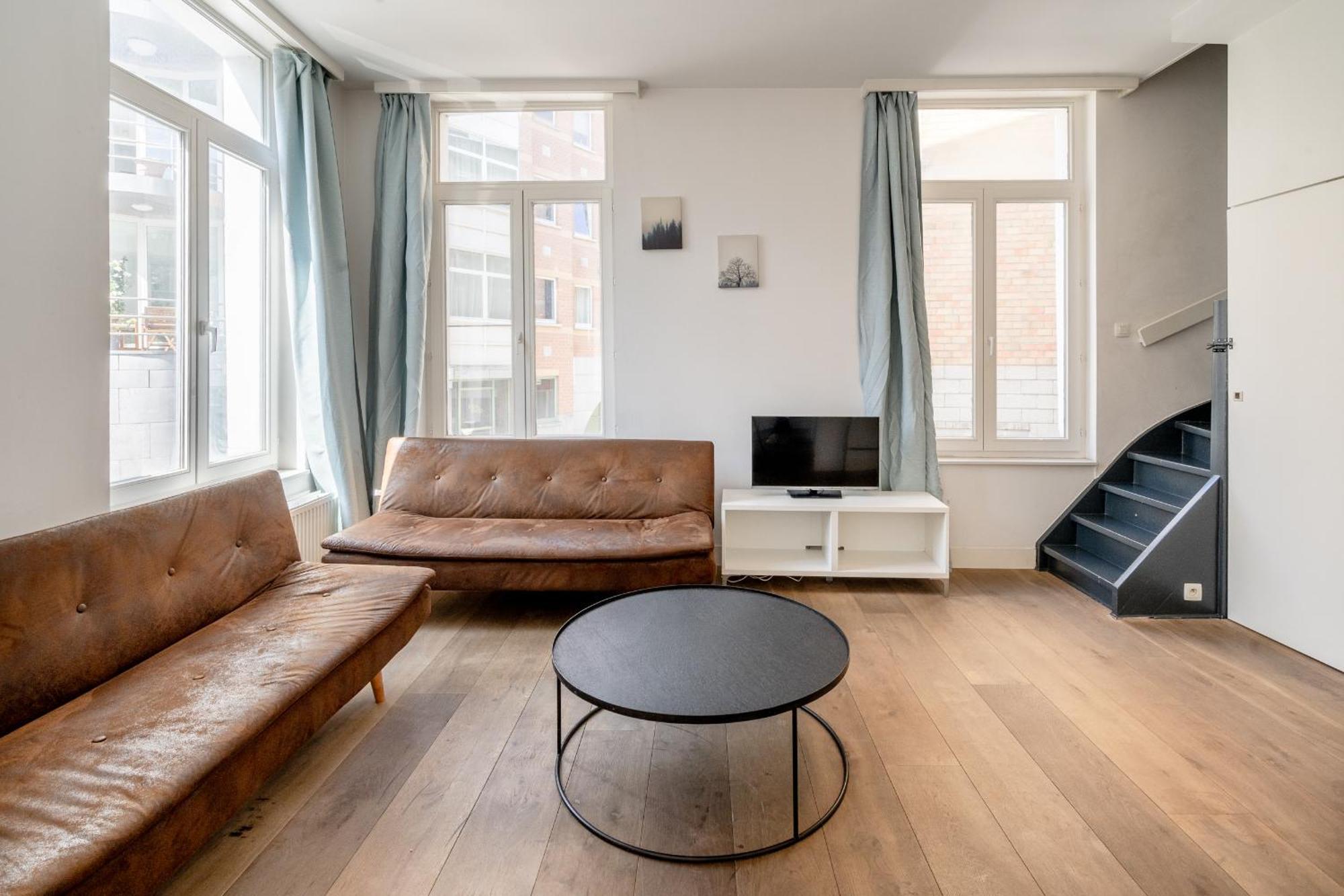 Light Modern Apartment In The Heart Of Antwerp Exterior photo